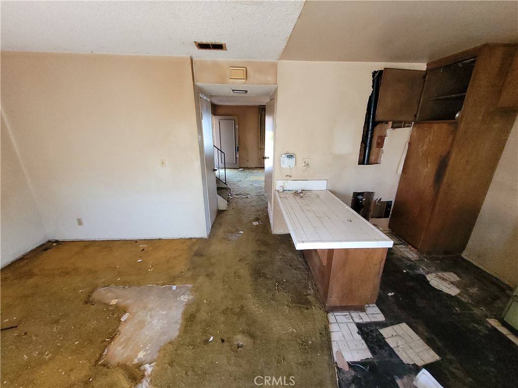 Buena Park, CA 90621,4566 Toledo WAY