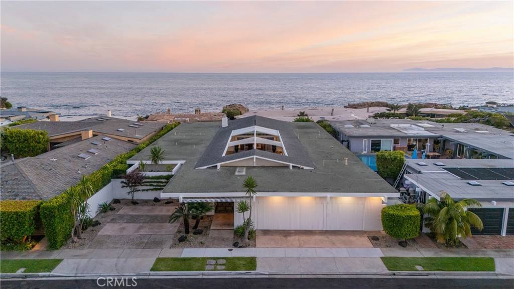 Corona Del Mar, CA 92625,4633 Camden DR