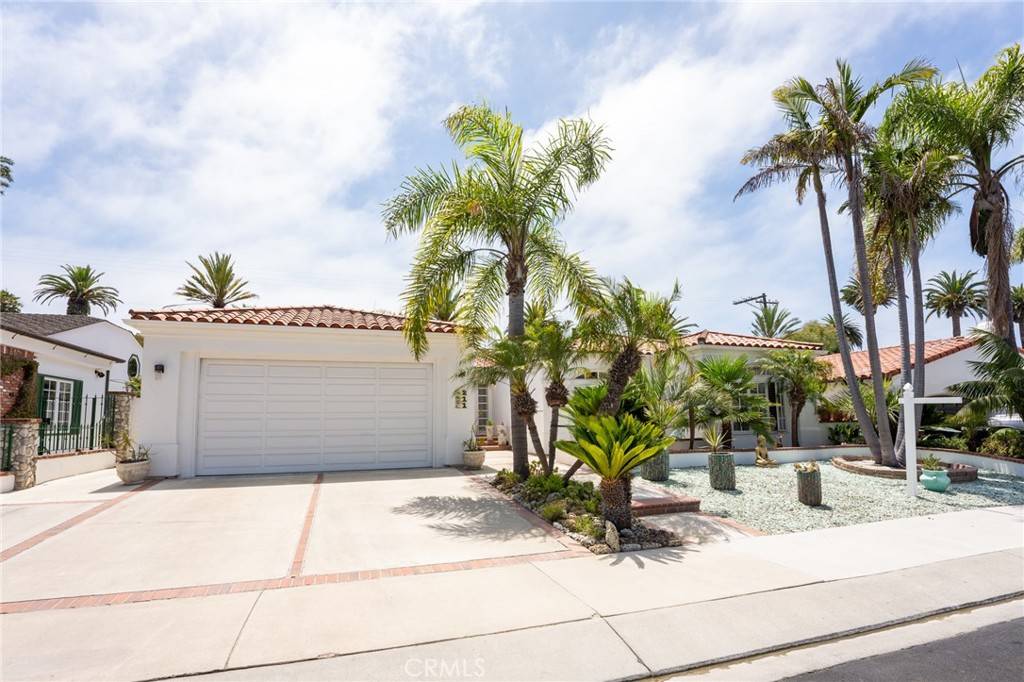 San Clemente, CA 92672,211 Calle Potro