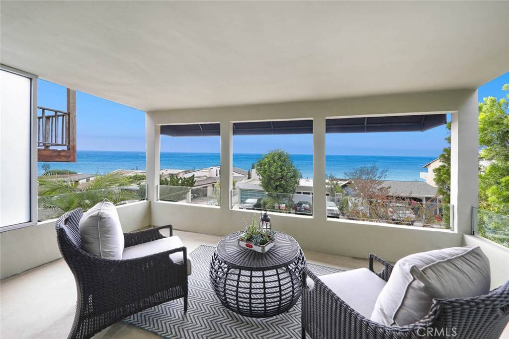 Laguna Beach, CA 92651,1040 La Mirada ST