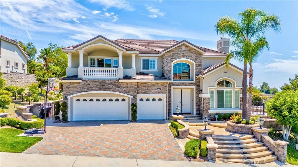 Yorba Linda, CA 92886,17290 Blue Spruce LN