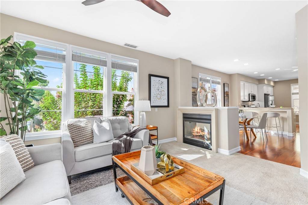 Irvine, CA 92603,214 Tall Oak