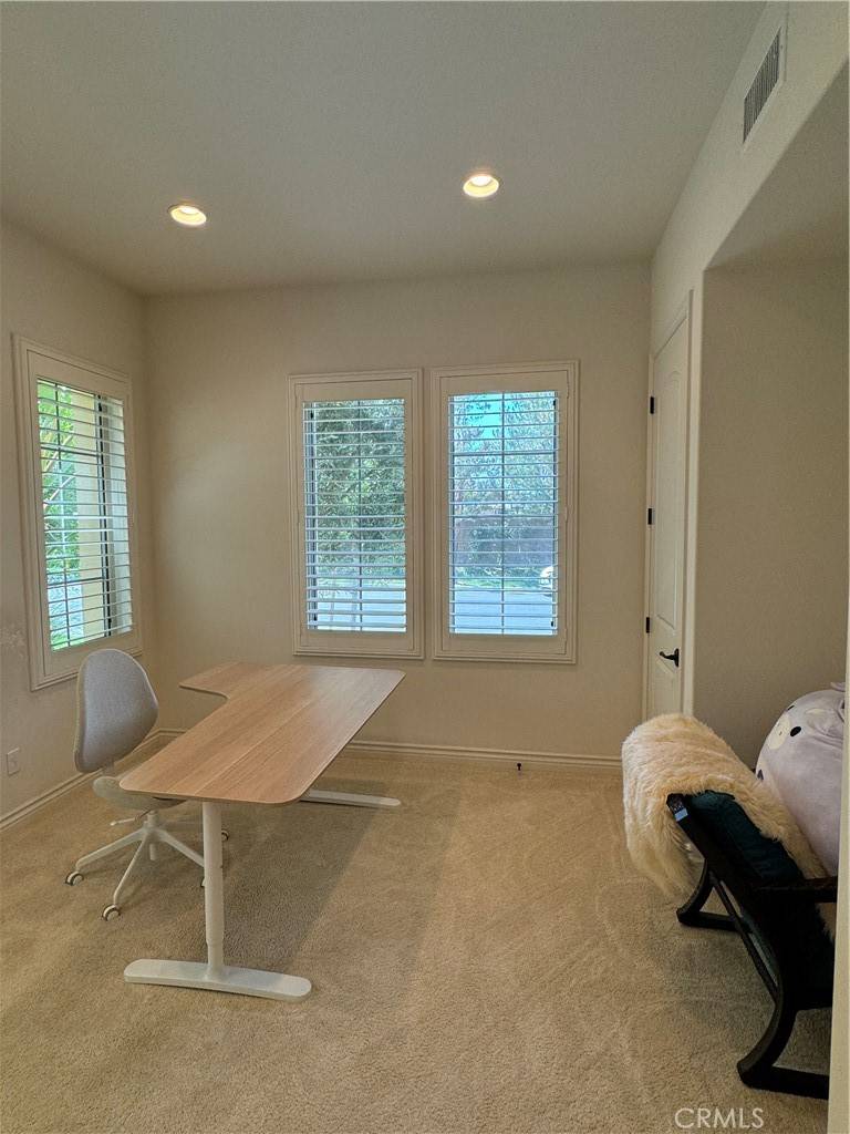 Irvine, CA 92602,5 Lonestar