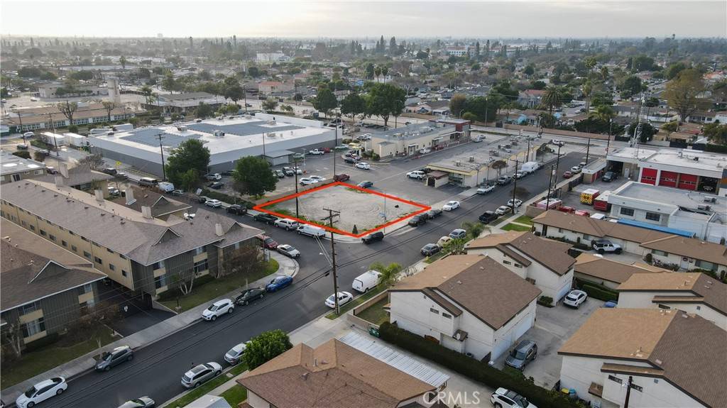 Downey, CA 90242,0 Orange ST