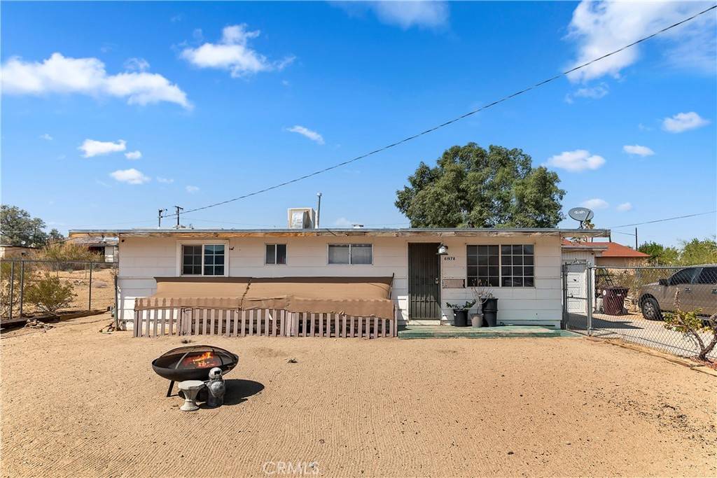 Joshua Tree, CA 92252,61978 Aster PL