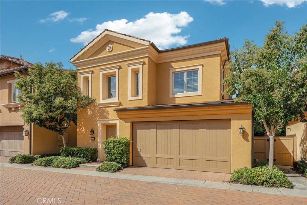 Irvine, CA 92618,33 Bianco