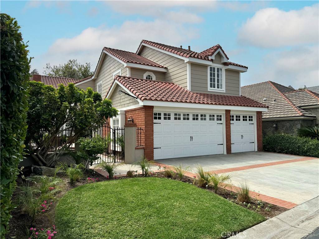 Huntington Beach, CA 92648,19375 Woodlands DR