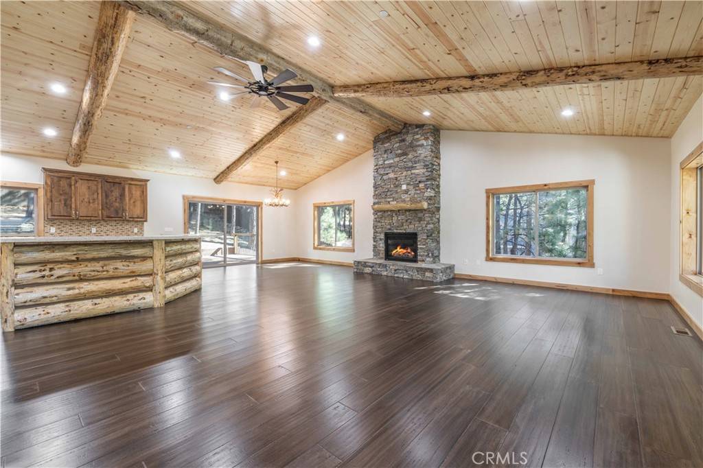 Big Bear Lake, CA 92315,41538 Park AVE