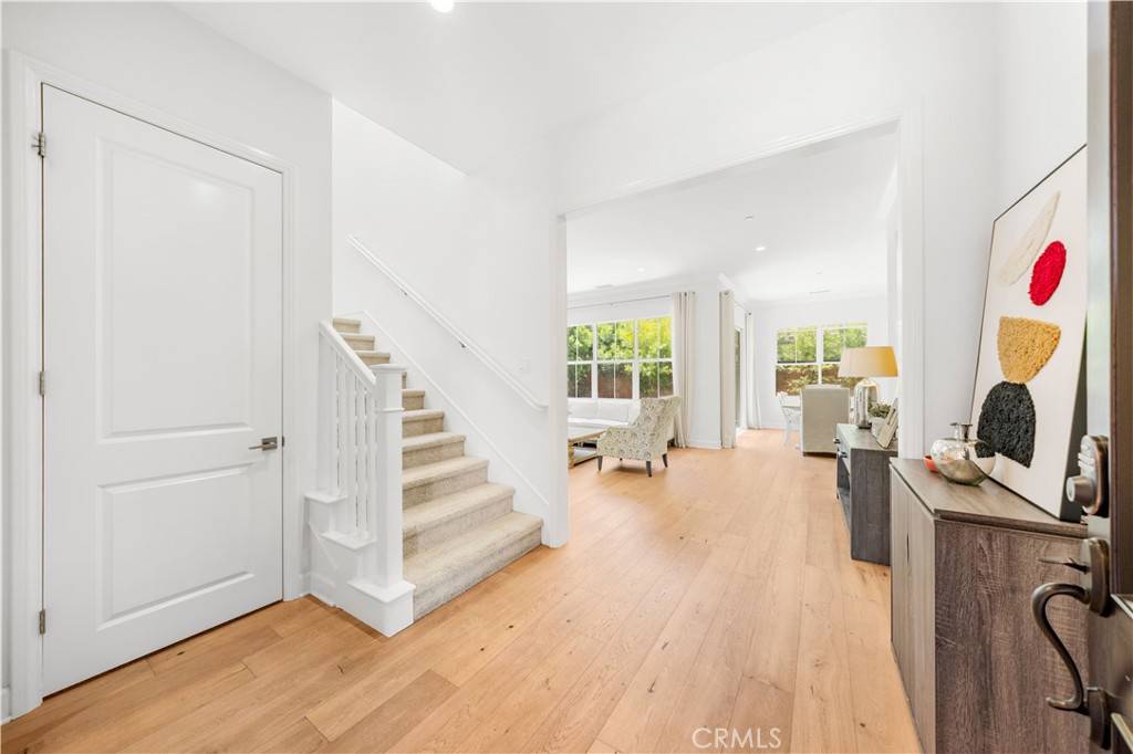 Irvine, CA 92620,61 Belfast