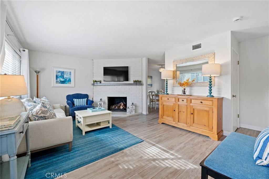 Huntington Beach, CA 92646,9795 Continental DR