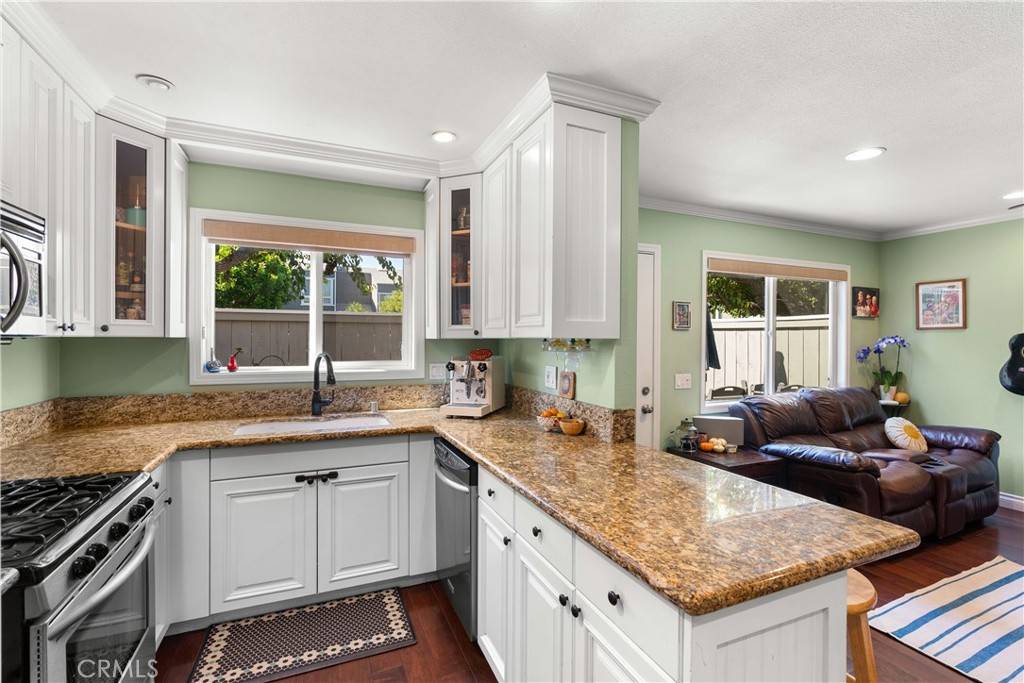 Santa Ana, CA 92704,2951 S Fairview ST #D