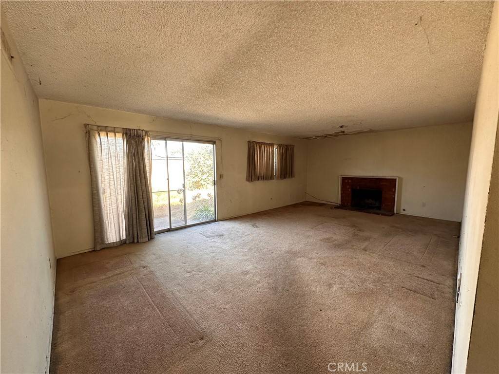 Costa Mesa, CA 92626,1608 Elm Avenue
