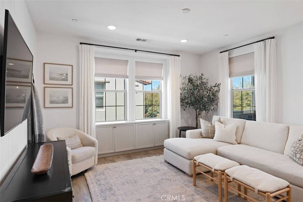 Rancho Mission Viejo, CA 92694,20 Jaripol CIR