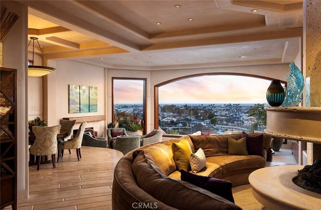 Corona Del Mar, CA 92625,1131 Dolphin TER