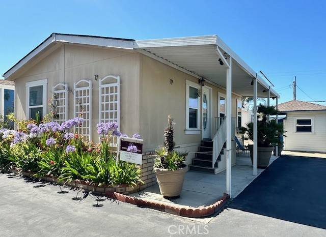 Costa Mesa, CA 92627,1660 Whittier AVE #17