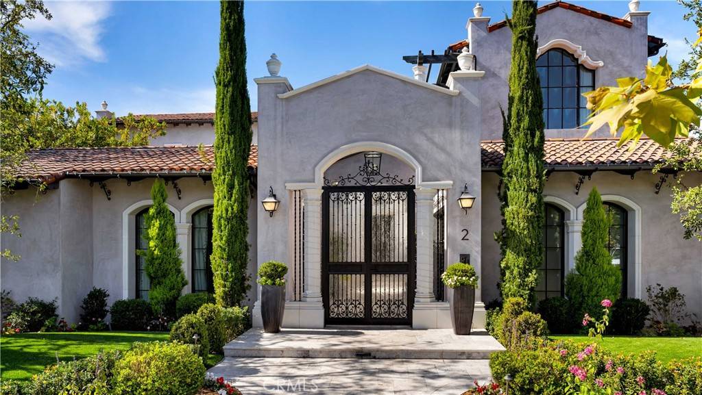 Ladera Ranch, CA 92694,2 Thomas RD