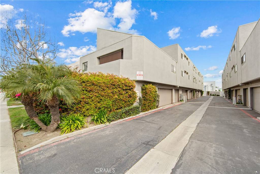 Seal Beach, CA 90740,12564 Montecito RD #4