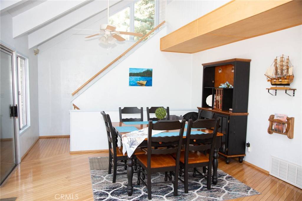 Lake Arrowhead, CA 92352,191 Grass Valley RD