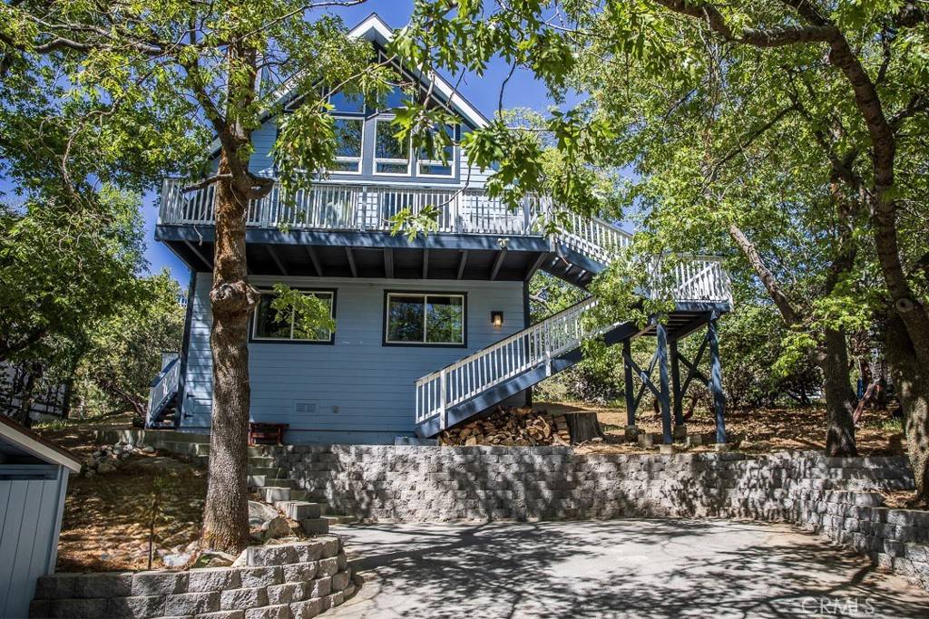 Lake Arrowhead, CA 92352,1216 Yosemite DR