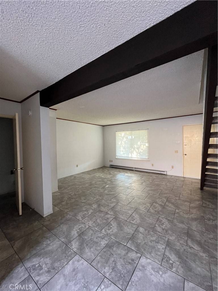 Santa Ana, CA 92707,471 W Alton AVE #B