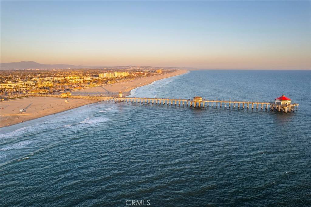Huntington Beach, CA 92648,711 Pacific Coast #322