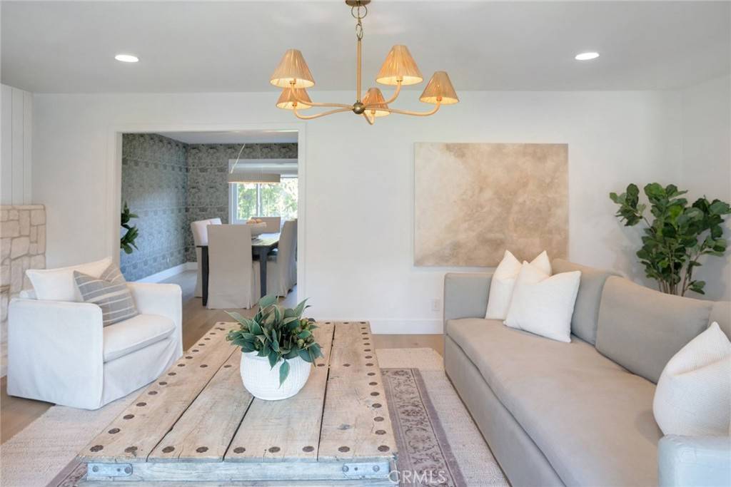Costa Mesa, CA 92626,2858 Chios RD