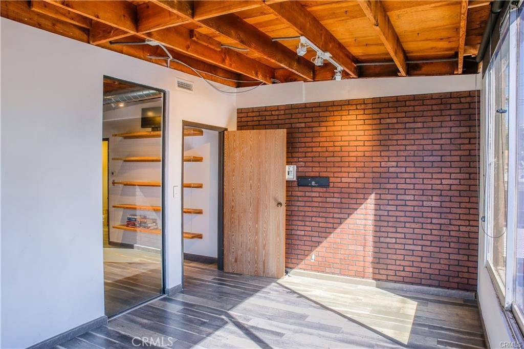 San Clemente, CA 92672,2377 S El Camino Real #200