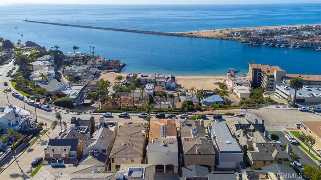Corona Del Mar, CA 92625,2614 Ocean BLVD