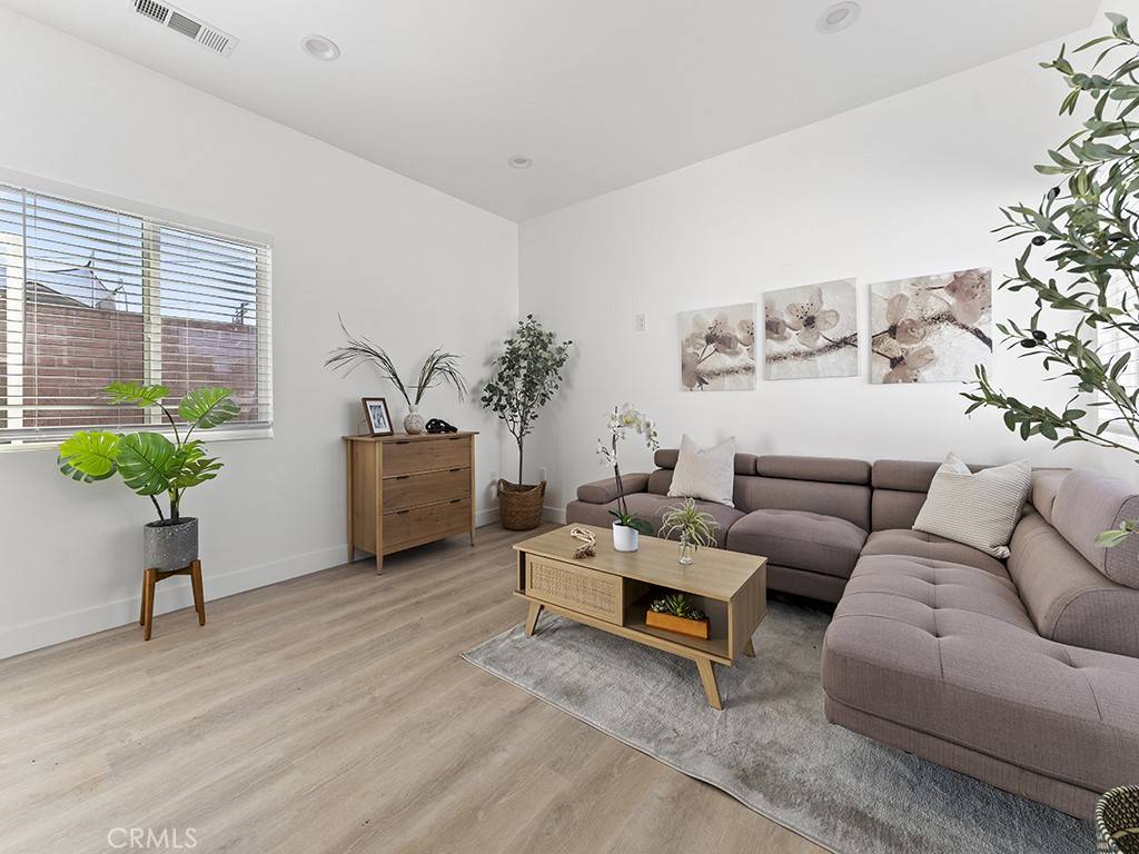 Garden Grove, CA 92840,11402 Morgan LN