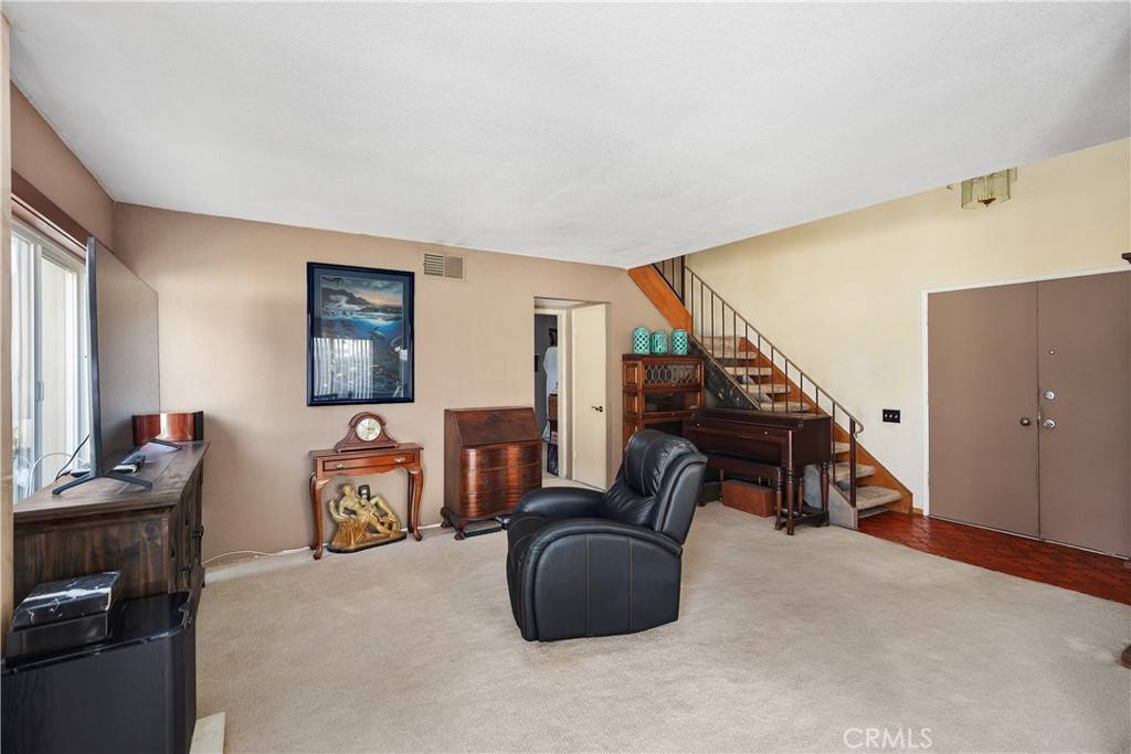 Lake Forest, CA 92630,23976 Carmel DR