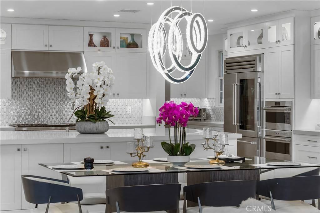 Seal Beach, CA 90740,10 Ocean PL