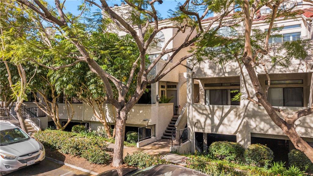 Huntington Beach, CA 92649,5101 Tortuga Drive #205