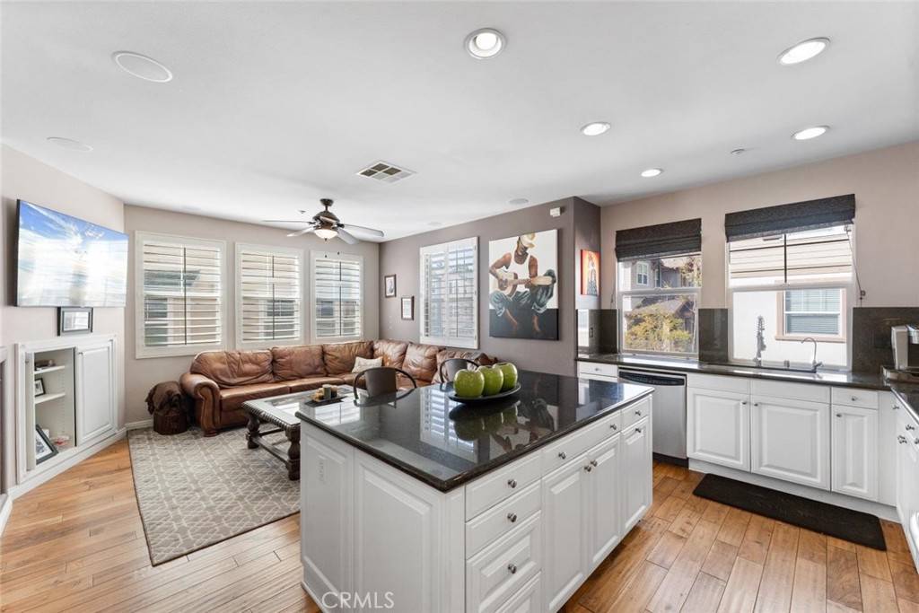 Ladera Ranch, CA 92694,22 Arlington ST