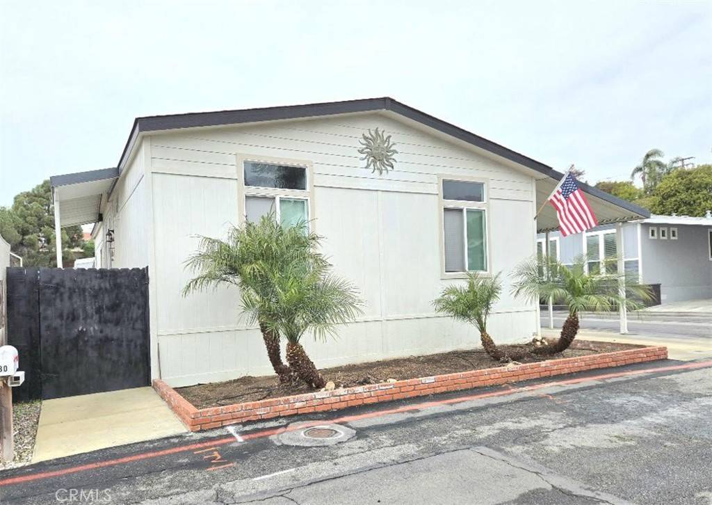 Huntington Beach, CA 92648,20701 Beach BLVD #30