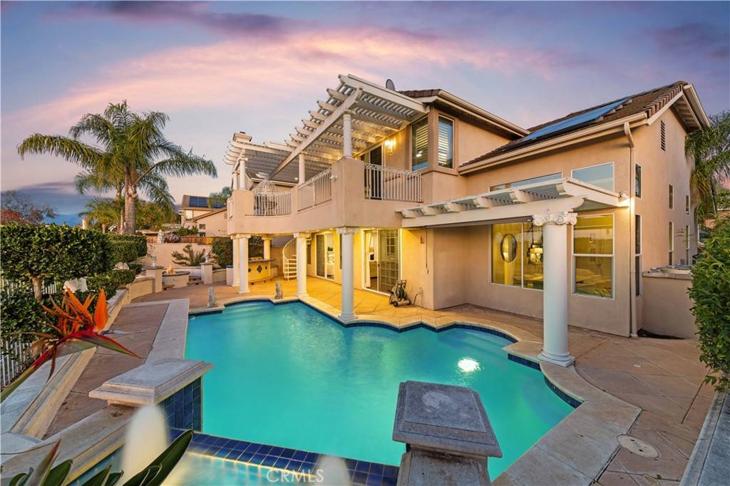 Rancho Santa Margarita, CA 92688,9 Hillside DR