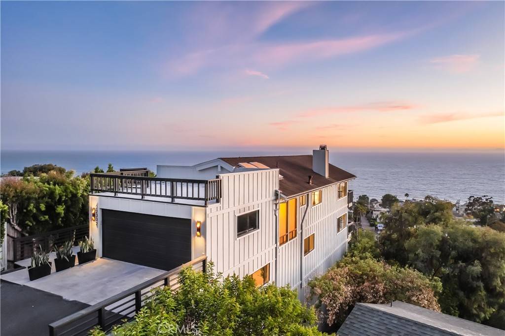 Laguna Beach, CA 92651,22332 Eagle Rock WAY