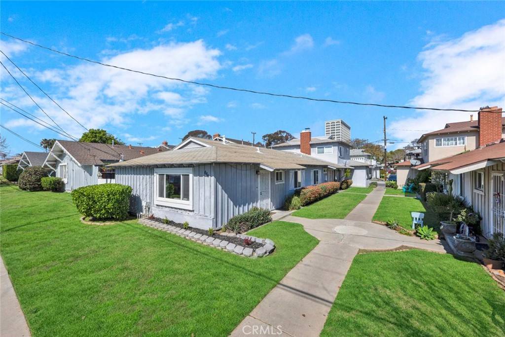Costa Mesa, CA 92627,664 Center ST #A B & C