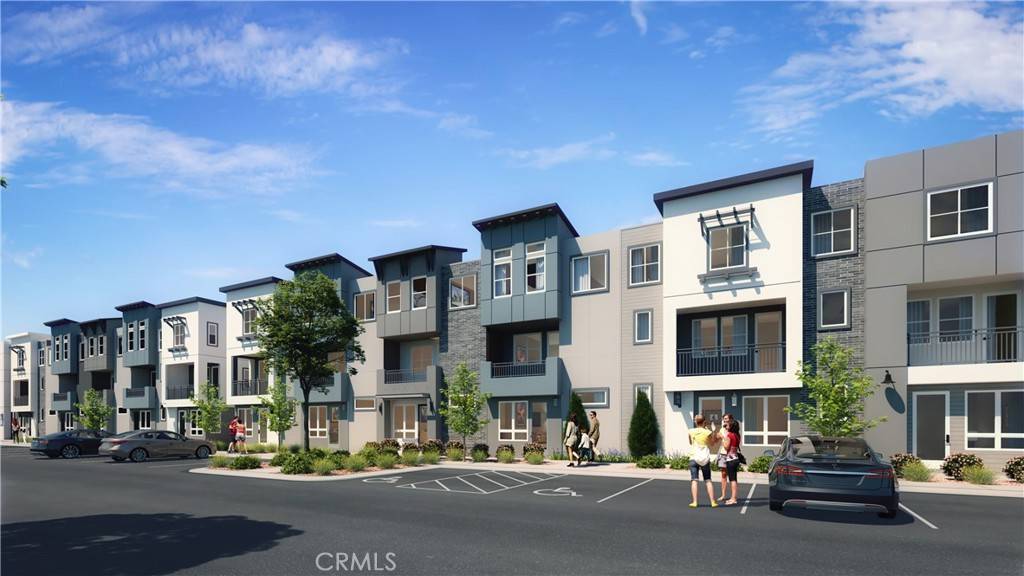 Covina, CA 91722,838 Lexi LN