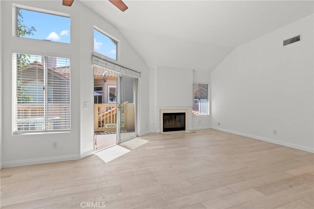 Laguna Niguel, CA 92677,6 Daytona DR #128