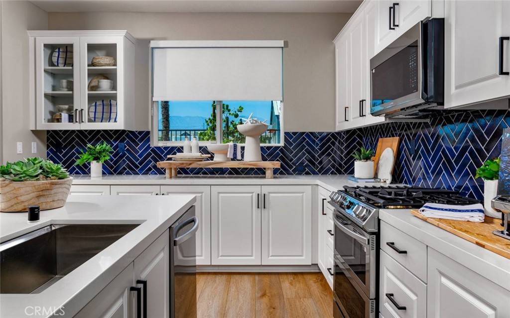 Ontario, CA 91761,4104 S WILDFLAX PASEO #93