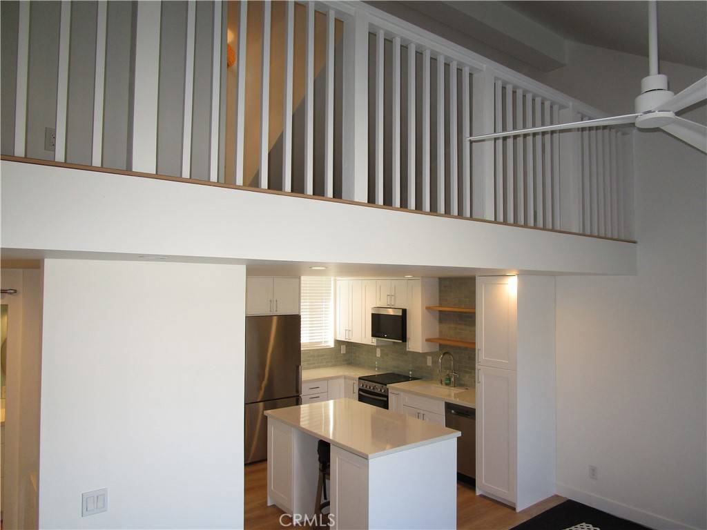 Huntington Beach, CA 92646,20341 Bluffside CIR #304