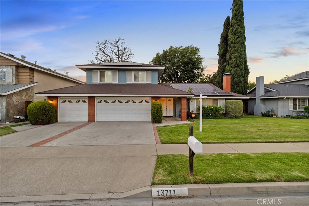 Tustin, CA 92780,13711 Farmington Road