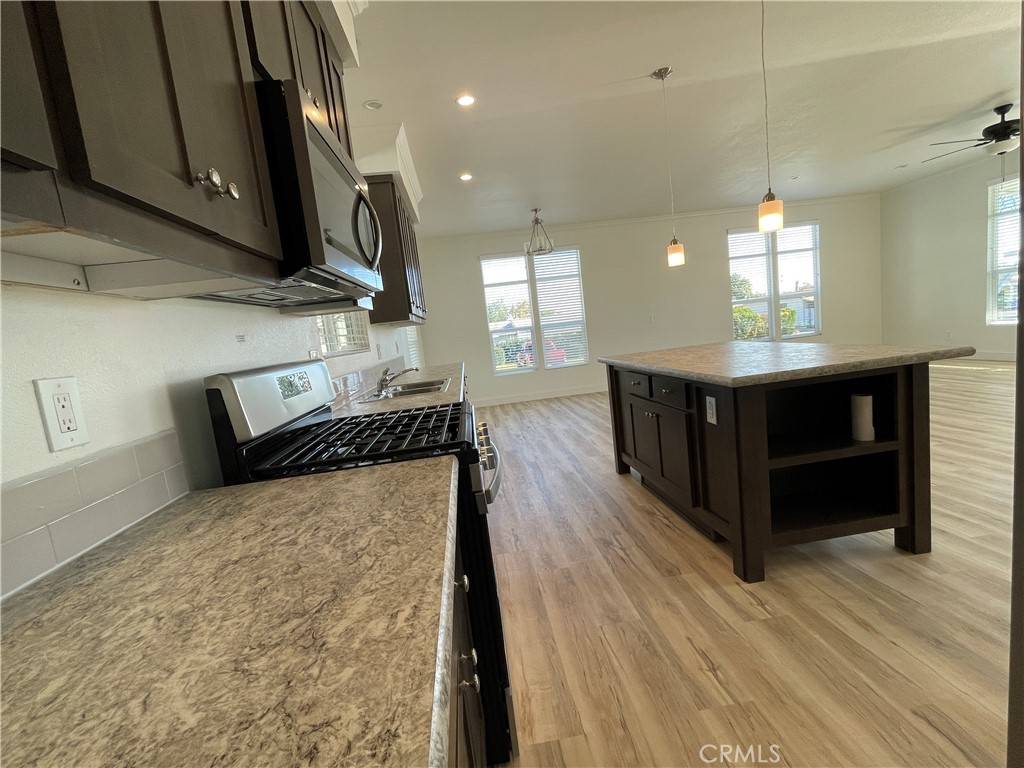 Upland, CA 91786,929 E Foothill BLVD #187