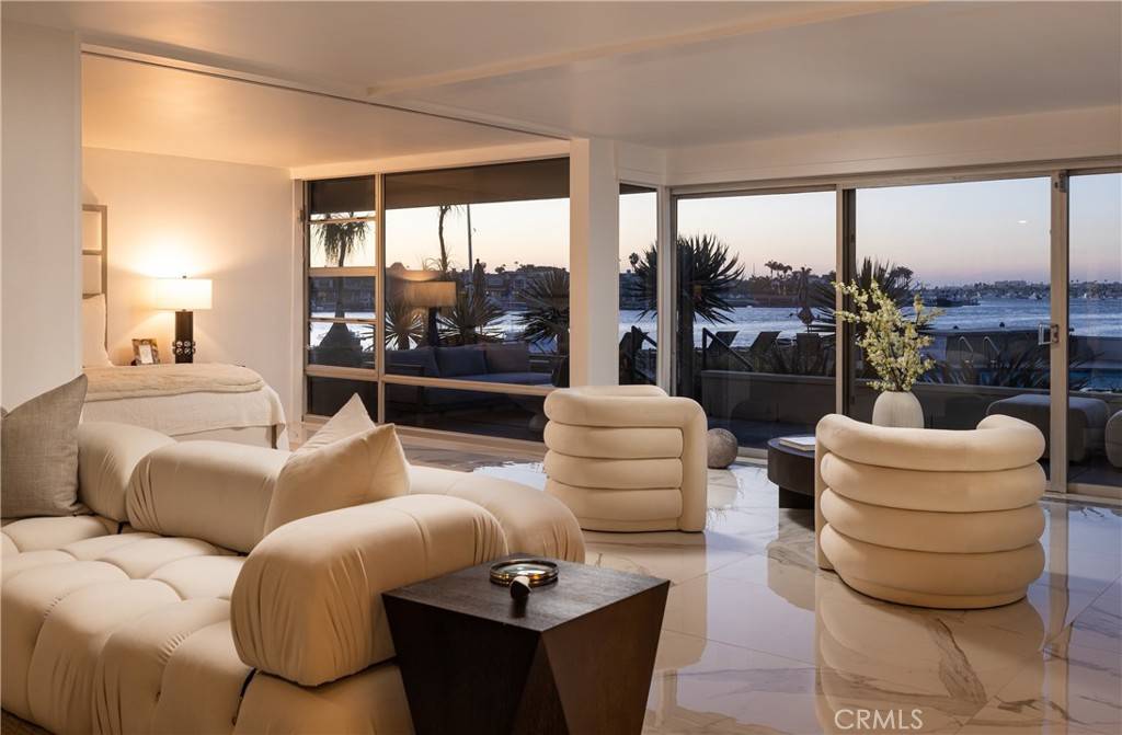 Corona Del Mar, CA 92625,2525 Ocean BLVD #1C