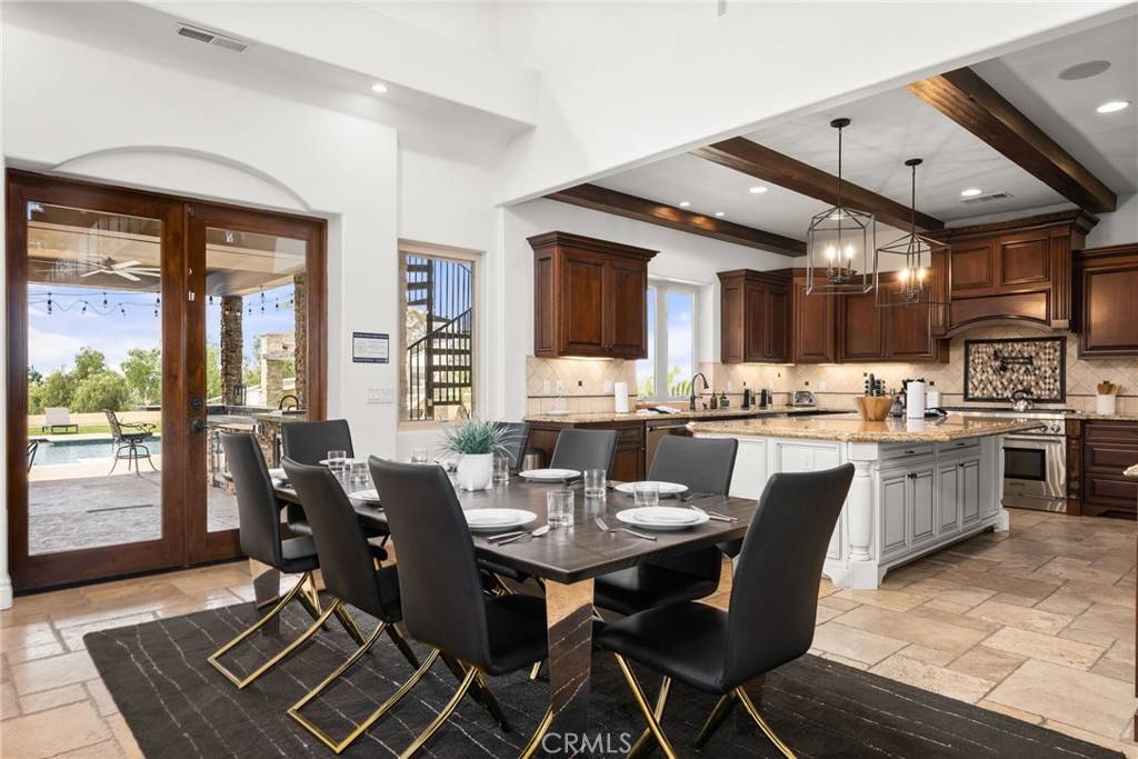 Temecula, CA 92591,39625 Calle Cabernet