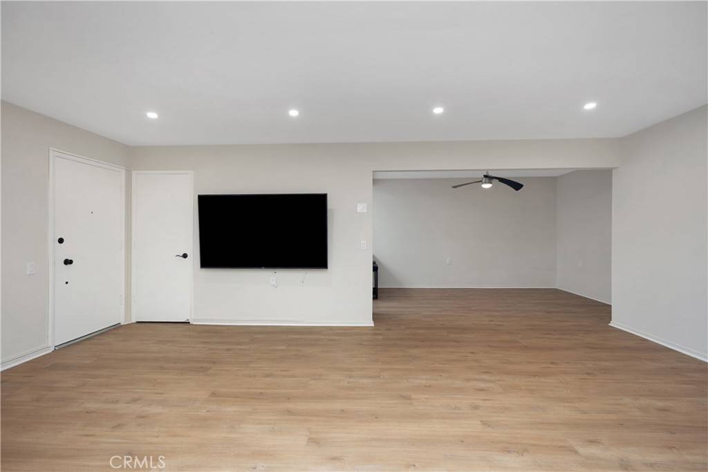 Laguna Woods, CA 92637,3311 Via Carrizo #P