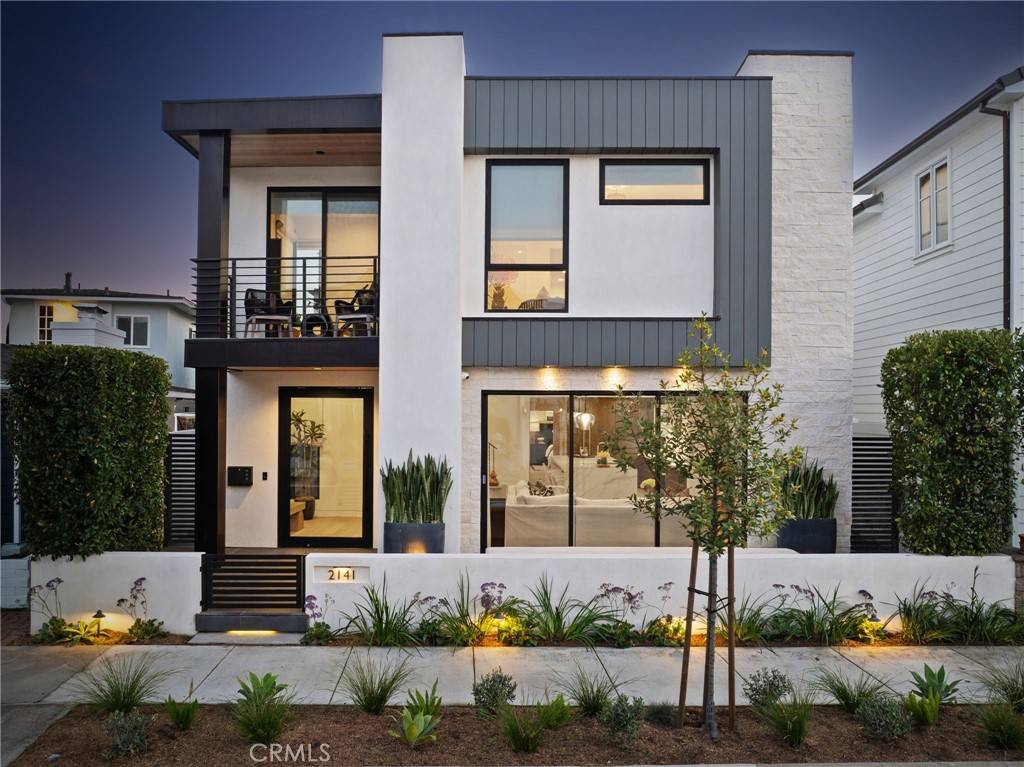 Newport Beach, CA 92661,2141 Seville AVE