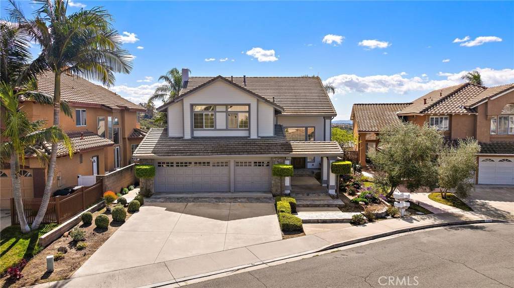Rancho Santa Margarita, CA 92679,21485 Silvertree LN