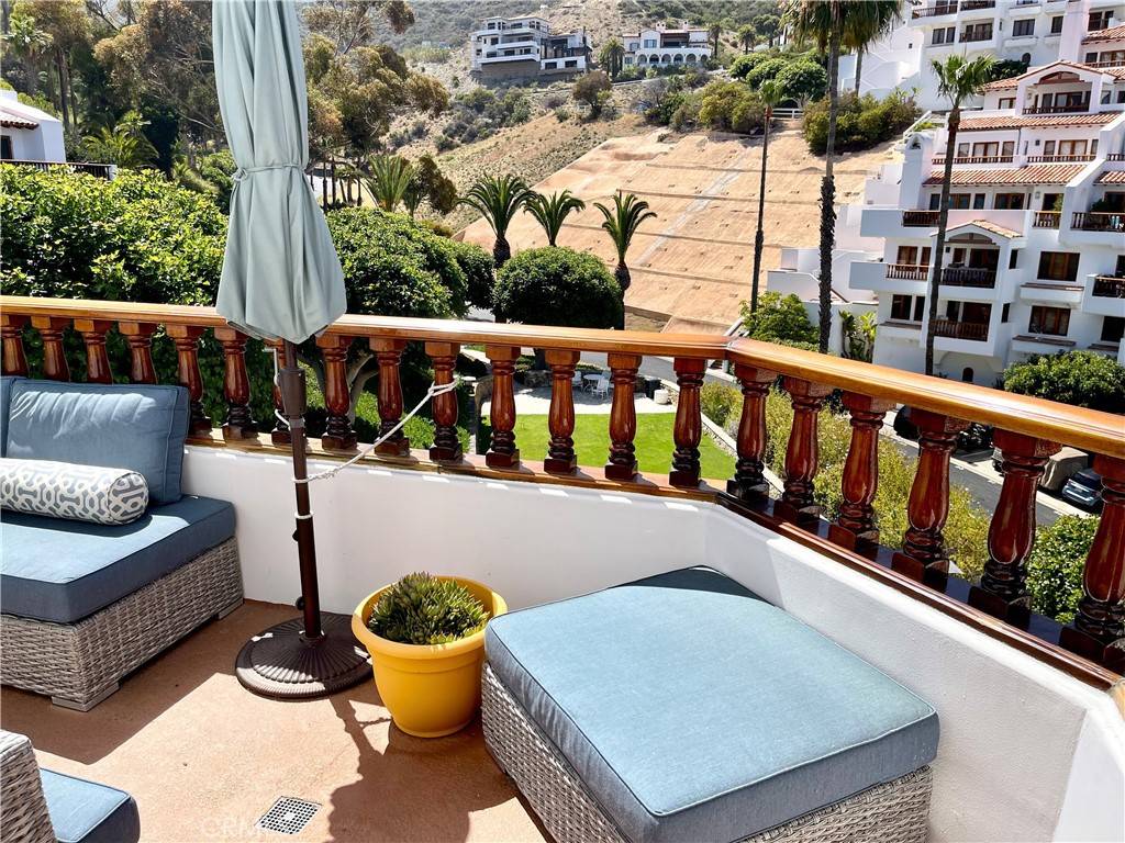 60 Playa Azul Avalon, CA 90704