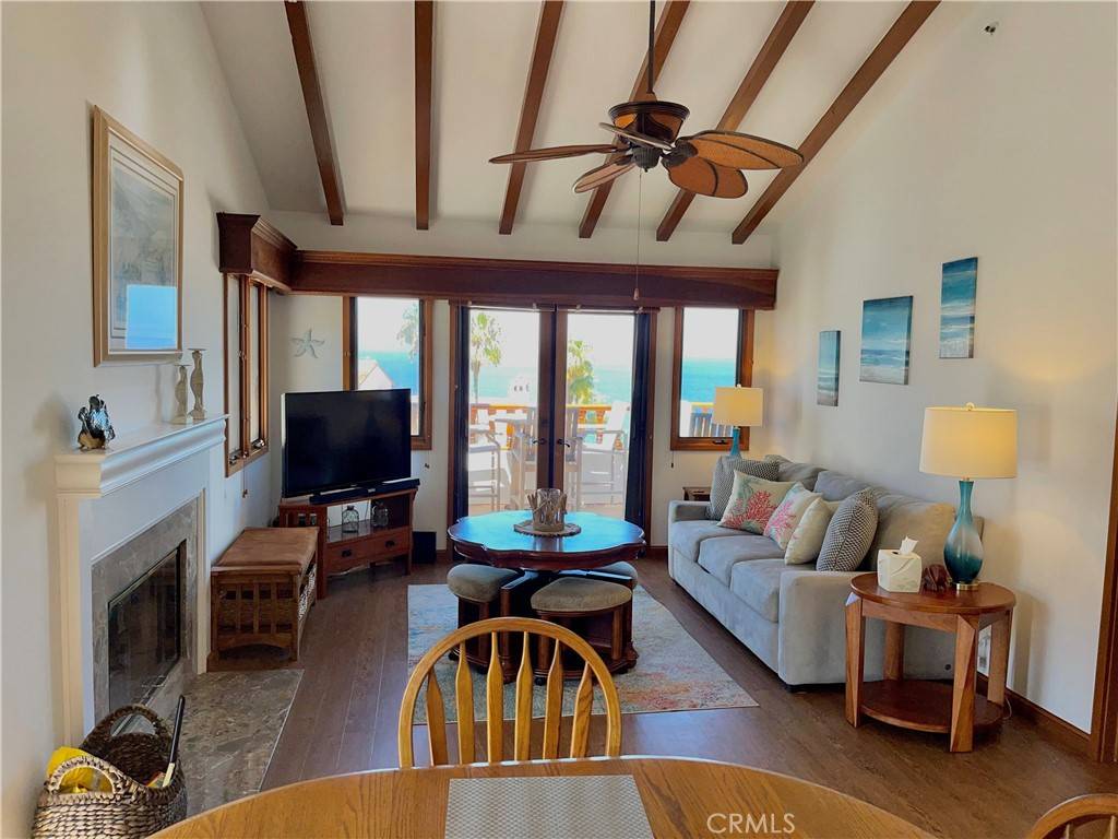 60 Playa Azul Avalon, CA 90704